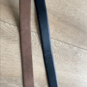 Burberry | Accessories | Burberry Black Leather Belt Size 34  display picture 2